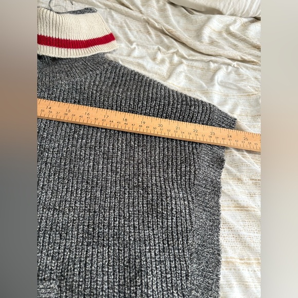 Roots kids cabin poncho shawl grey size small/medium girls - Picture 6 of 10